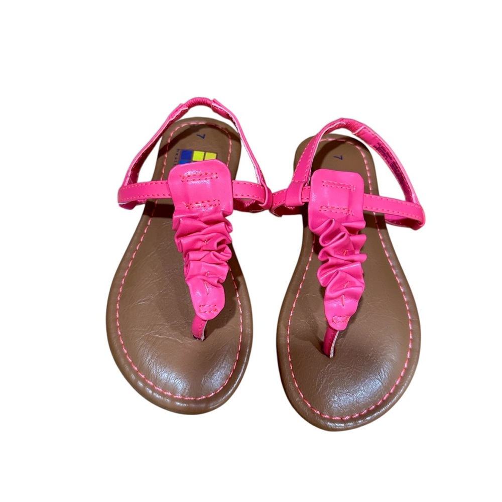 NWT Healthtex Hot Pink Kids Sandals- Ruffled T-strap Thong ankle strap size 7
